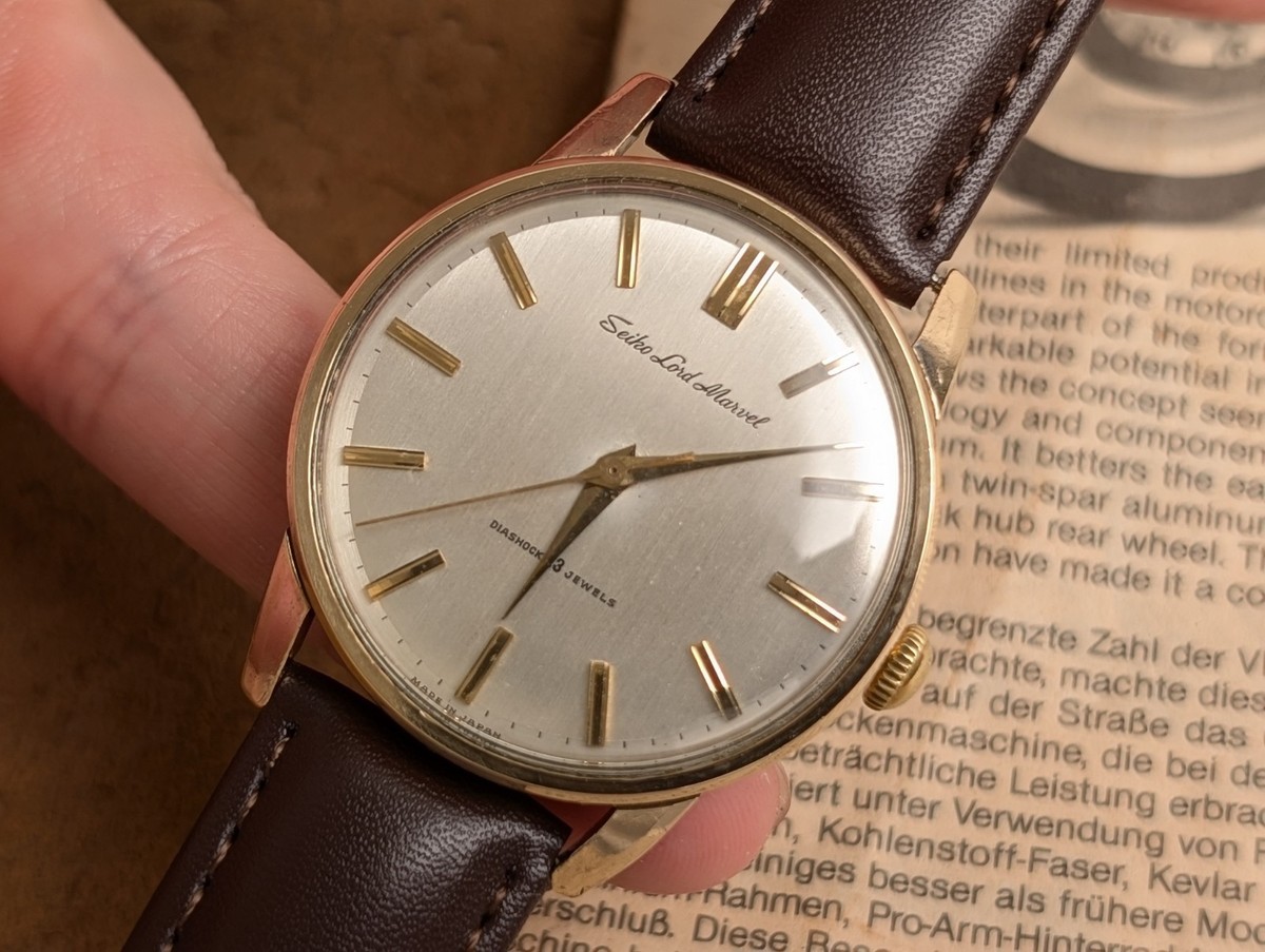 Vintage 1960's SEIKO Lord Marvel 5740-1990 Gold Hand-winding Men's