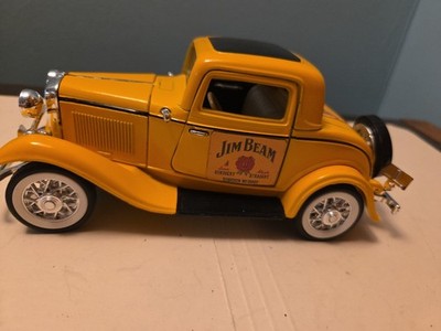 Jim Beam  Sunnyside 1932 Ford 3-Window Coupe Yeliow 1:24 Scale Diecast