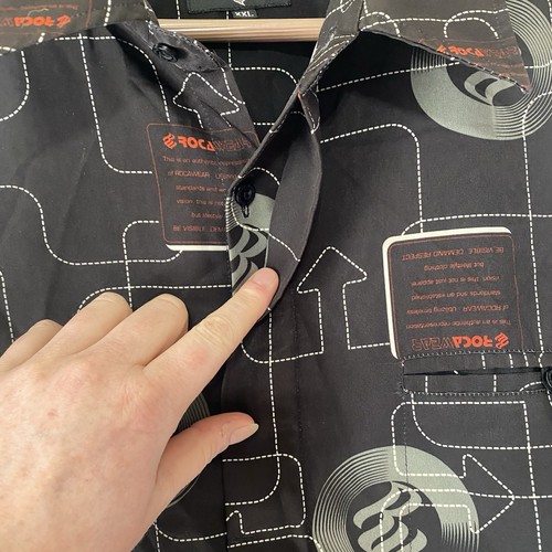 Vintage Rocawear Y2K Men’s Short Sleeve Button Up- Size XXL- Black Pattern Logo - Bild 3 von 5