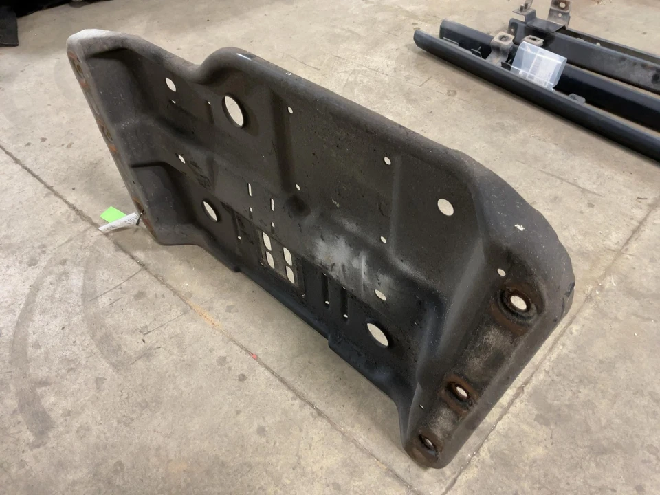 Placa de deslizamiento travesaño transmisión OEM JEEP TJ Wrangler 1997-2002 053655 Foto 2 de 4