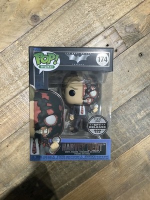 N F T Funko POP! The Dark Knight Harvey Dent 999 Teile Gral #174