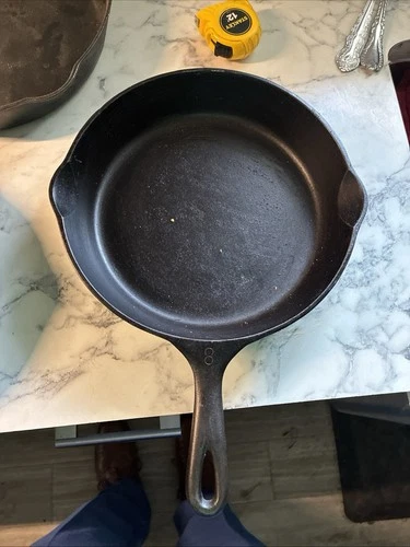 Wagner Ware Cast Iron Skillet 10.5 Inch Made In USA No. 8