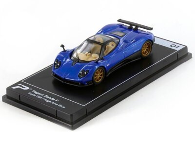 PAGANI Zonda F - Argentina blue - Postercars 1:64