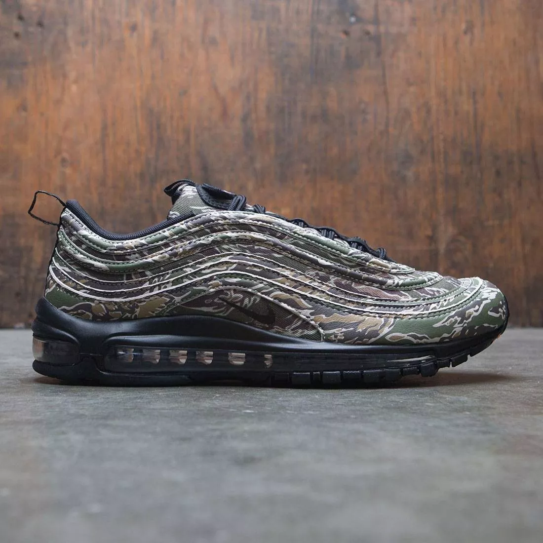 Air max 97 top camo size 9