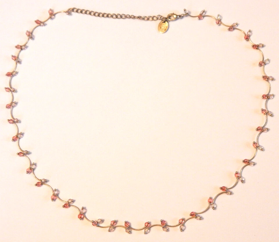 Collar Gargantilla Claire's Tono Plata Vidrio Rosa Cuentas 18-21 Pulgadas Foto 2 de 4