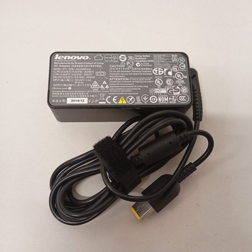 Lenovo ADLX45NCC3A 45W Laptop AC Adapter Ladegerät Netzteil PSU Gut