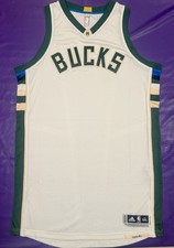 Authentic 2016 Milwaukees Buck Rev 30 Pro Cut Adidas NBA Jersey 24” P2P