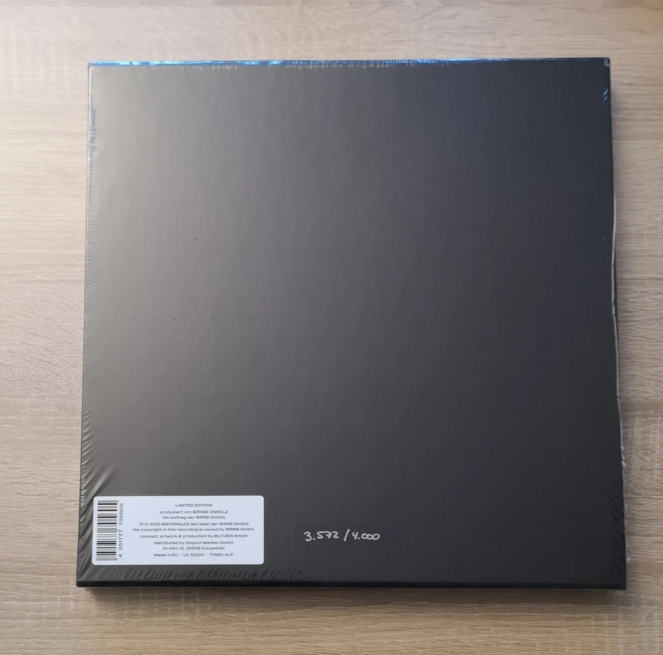 Böhse Onkelz 4 Fach VINYL RUBIN ROT " 40 JAHRE WALDSTADION LIVE " LIMITIERT  - Bild 4 von 4