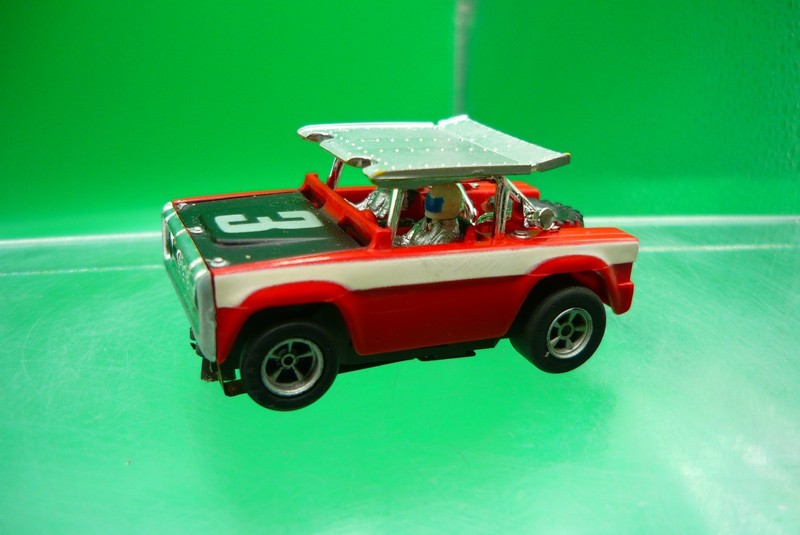 Aurora AFX Slot Car - FORD BAJA BRONCO in Red / White / Black #3