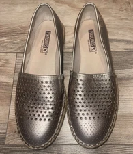 Pikolinos Espadrilles Metallic Gold Leather Flats Loafers Cutout Size 7.5 EU 38