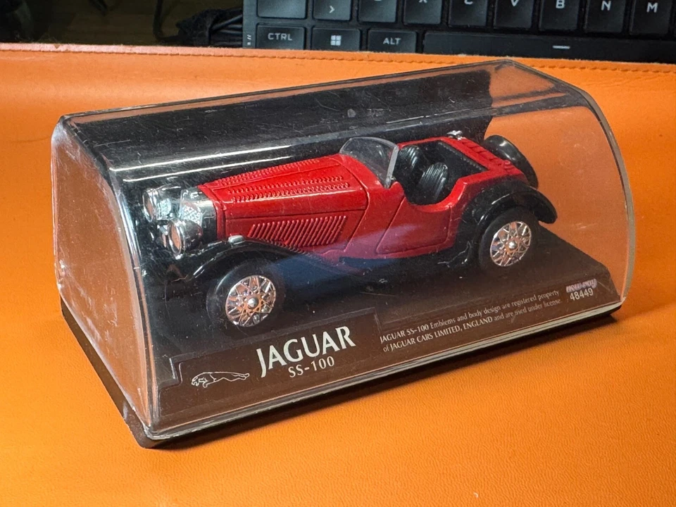 Modellino Jaguar SS-100 New Ray 1/43 collezione - Immagine 4 di 4