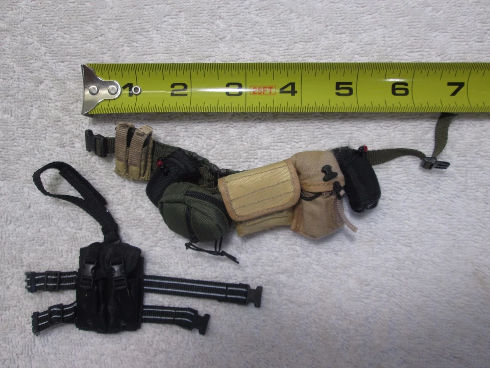 Cinto Navy Seal VBSS + bolsas PCU Ver. Acessório - Hot Toys 2007 - Imagem 2 de 4