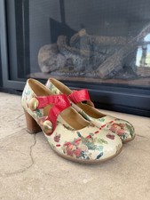 Womens John Fluevog OPERETTA PETRELLA MARY JANE WITH LARGE STUDS Red/Floral 11