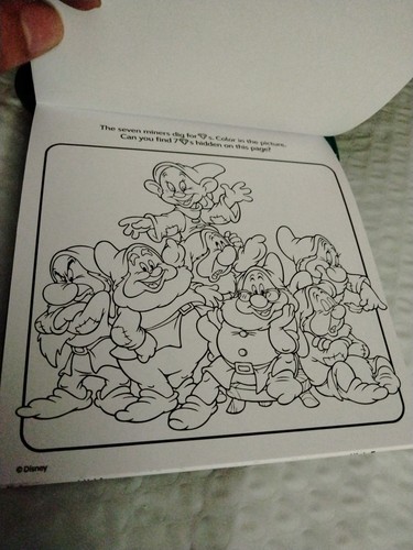 Disney Schneewittchen Imagine Tinte Farbkissen mit 1 unordentlichen Marker, 15 Aktivitätsseiten - Bild 8 von 12