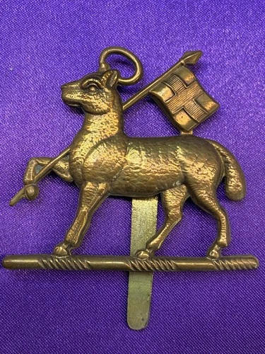 Genuine WW2 The Queens Royal Regiment (West Surrey) GM Cap Badge w/slider