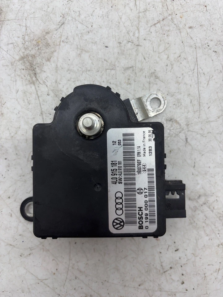 Modulo comando alimentazione batteria Audi Q7 4L (2005-2009) 4L0915181 - Immagine 2 di 4