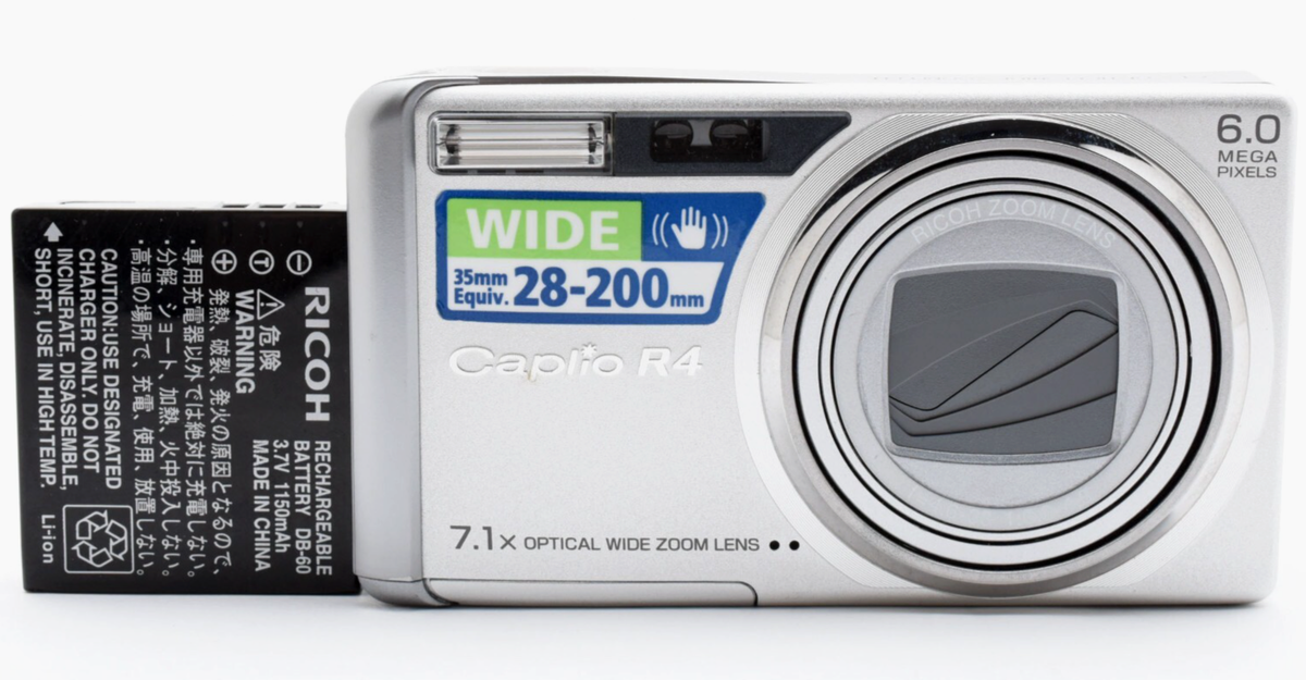 MINT] RICOH Caplio R4 Silver Compact Digital Camera From