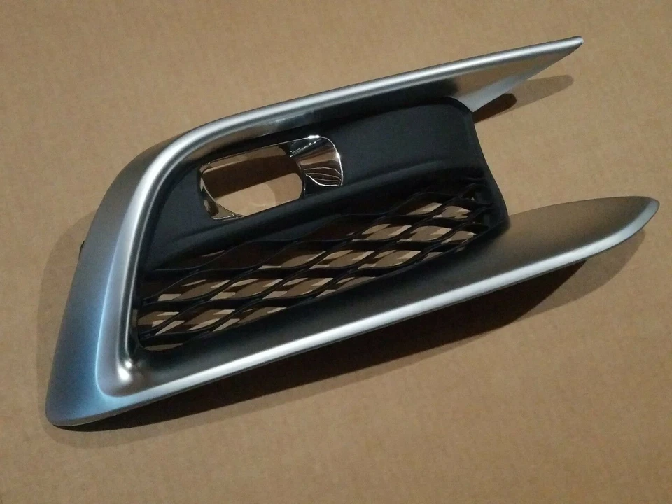 Se adapta a Infiniti QX60 2016-2017 parachoques delantero pasajero luz antiniebla bisel rejilla Foto 2 de 3