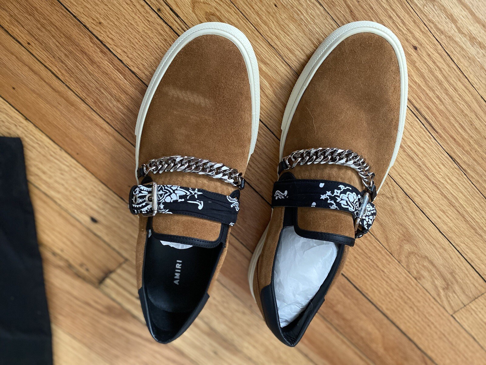 Amiri Bandana Chain Suede Slip On Happio Team