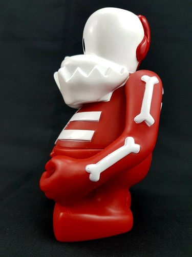 BXH Bounty Hunter Skull Ko Kun Chang Modellino Vinile Rosso Arte Secret Base - Foto 4 di 11