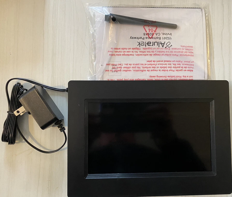 Aluratek 7” Digital Photo Frame - Image 4 of 4