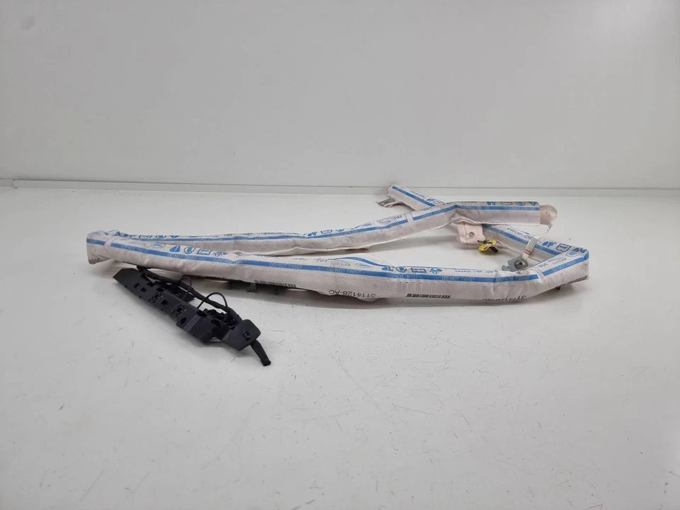 Land Rover Range Rover Sport L461 2023 Right Other Interior Part 3114128AC - Image 3 of 4