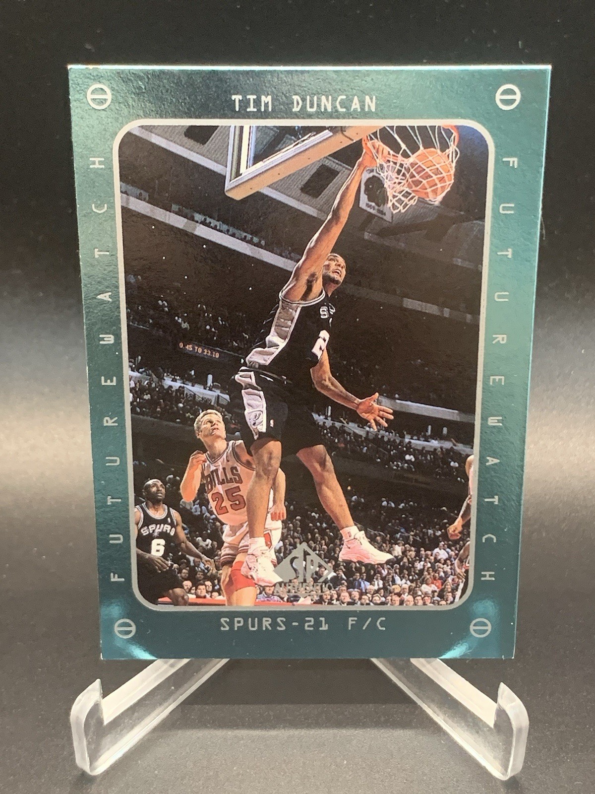 1997/98 UD SP AUTHENTIC FUTURE WATCH TIM DUNCAN RC #165 RC