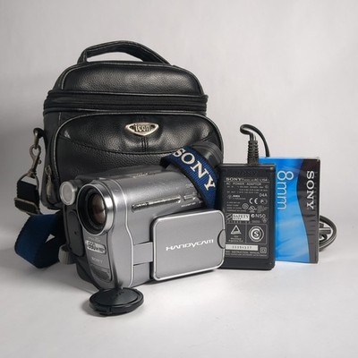 Sony Handycam DCR-TRV480 Digital 8 Video Camera Recorder Bundle TESTED