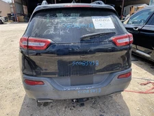 Used Deck Lid fits: 2016 Jeep Cherokee w/rear view camera privacy tint glass Gra