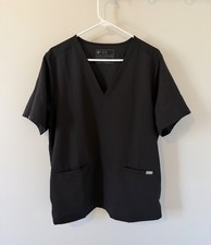 Figs Women  s Casma Three Pocket Scrub Top Black Size XXL
