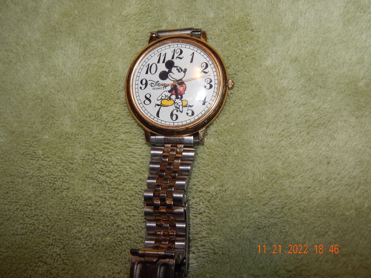 VINTAGE DISNEY Time Works Mickey Mouse Gold Tone Quartz  display picture 2