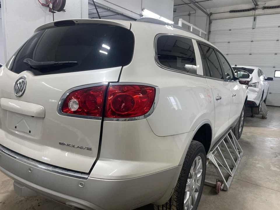 Conjunto hidráulico ABS usado se adapta a: Buick Enclave 2012 con asistencia variable Power Ste Foto 3 de 4