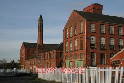 FOTO ARMSTRONG'S MILL ILKESTON DIES IST JETZT EIN EINZELHANDELSGESCHÄFT GEWORDEN, DAS CLO verkauft