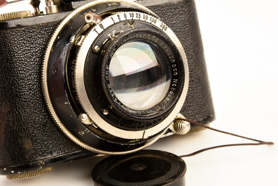 Cámara fotográfica Kodak Nagel Pupille 127 con filtros de lente de xenón 45 mm f/2 manual y estuche Foto 4 de 4