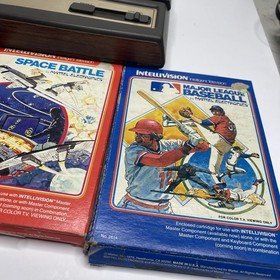 MATTEL INTELLIVISION SYSTEM CONSOLE 2609 Plus 4 Games