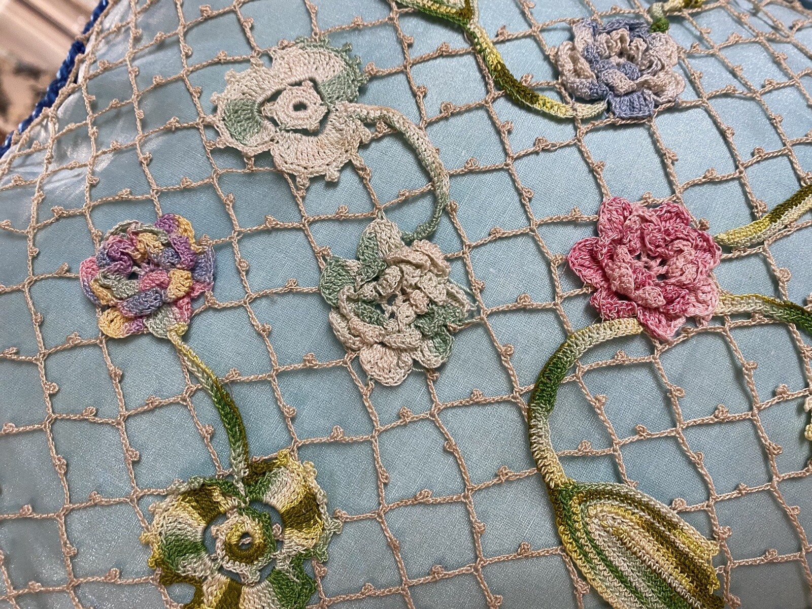Picture 2 of 10