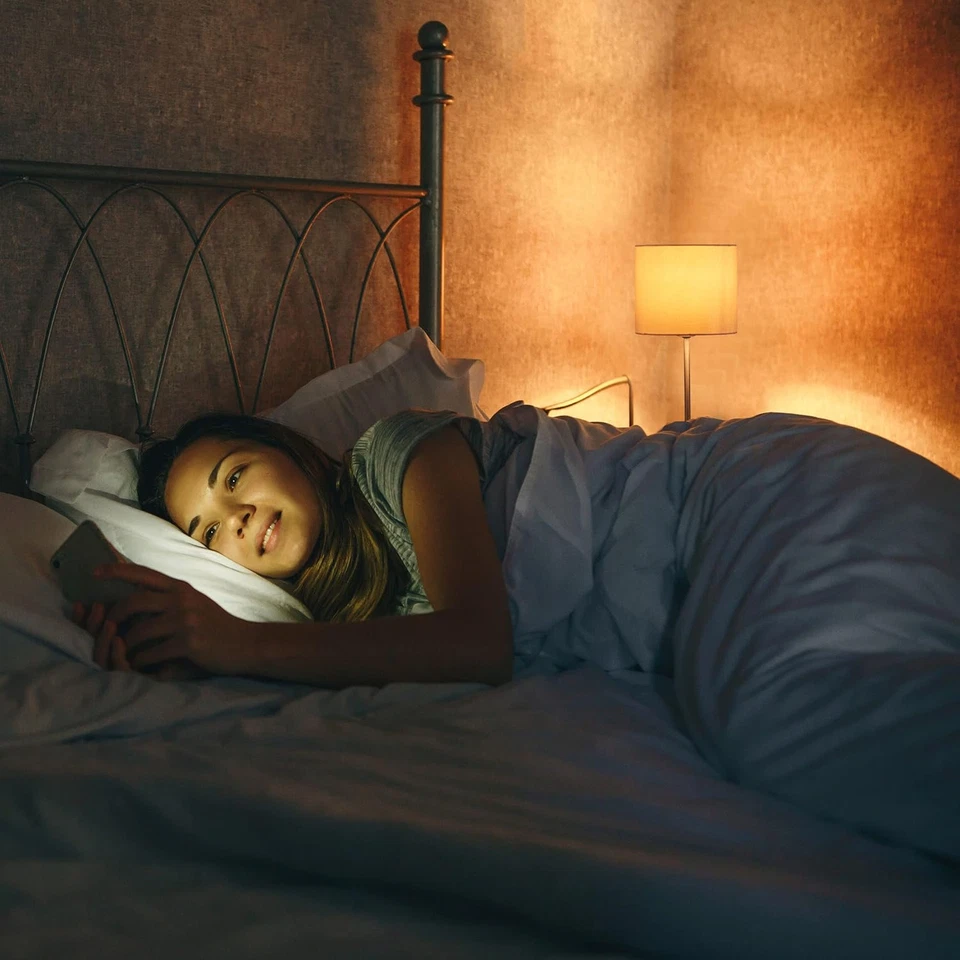 Lampada Da Tavolo Touch, Luce Funzione Dimmerabile, E14, 3 Livelli Di Intensità, - Immagine 3 di 4