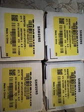 DC97-16782E - SAMSUNG Genuine OEM Dryer Drum Support Roller