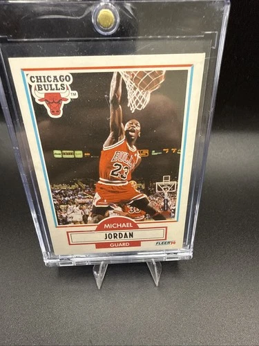 1990-91 Fleer - Michael Jordan #26 Black Line Above Biographical Information