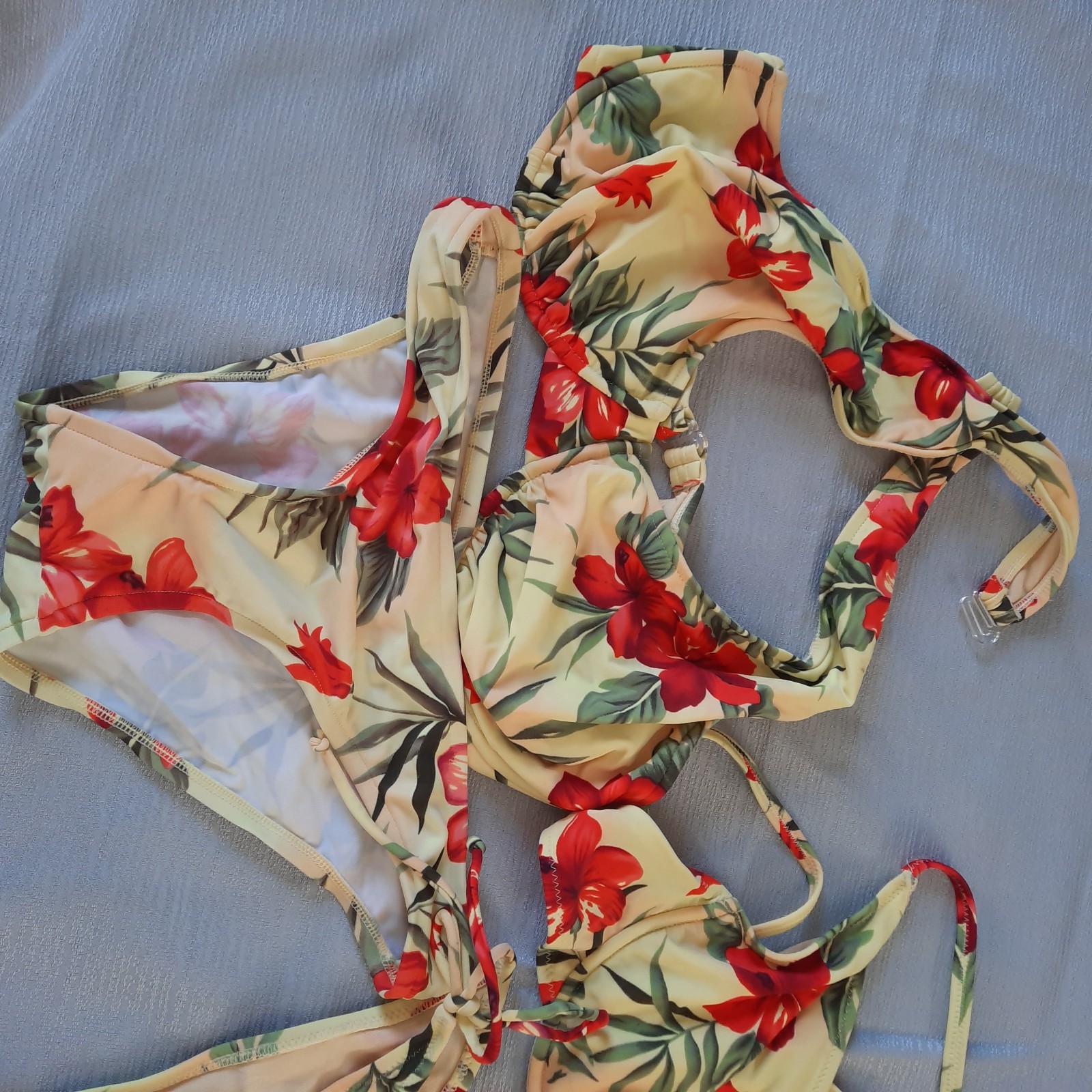 NWOT Fresh Peaches 90 PC Lot Bikinis Covers Separates Yellow Floral S M L XL D image 5