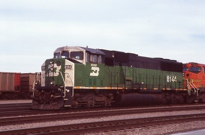 GH ORIGINAL SLIDE BNSF SD60M #8144 - LINCOLN NE 2009 - BRANDNEU LACKIERT