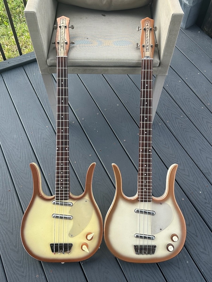 1962 Danelectro 4423 Longhorn 4 String Bass an ultra clean all