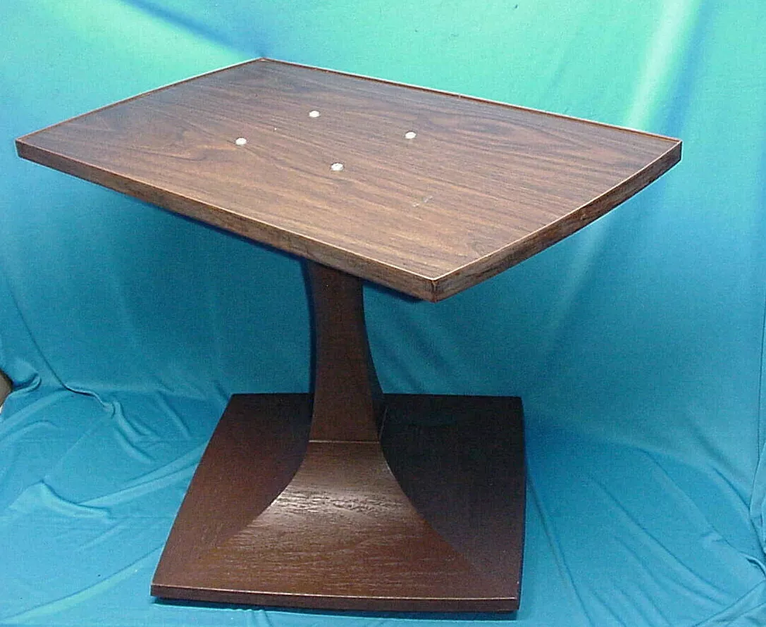 Gusdorf tv stand deals