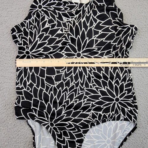 Islander Swimsuit Womens 18 Black Floral One Piece Bathing Suit Resort Vacay - Picture 8 of 18