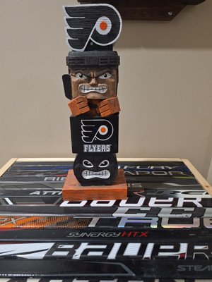 Philadelphia Flyers Totum Pole