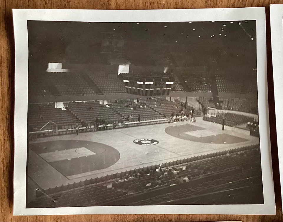 1968-69 ABA LOS ANGELES STARS - FOTOS, BOLETO, PIN, TARJETA DE ENTRADA GRATUITA, CALCOMANÍA Foto 2 de 4