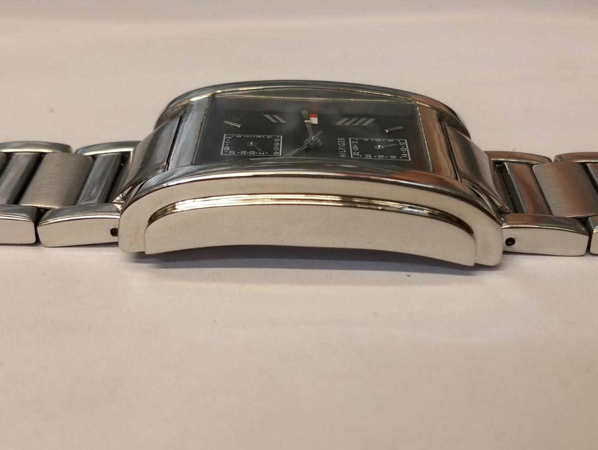 TOMMY HILFIGER MULTIFUNCTION QUARTZ BLACK DIAL F90227 MEN\'S FULL WORKING VINTAGE TOMMY HILFIGER MULTIFUNCTION QUARTZ BLACK DIAL F90227 MEN main image 4