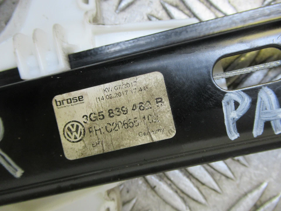 2017 VW PASSAT SE BUSINESS B8 MK7 SALOON REAR RIGHT WINDOW REGULATOR REF11461 - Image 4 of 4