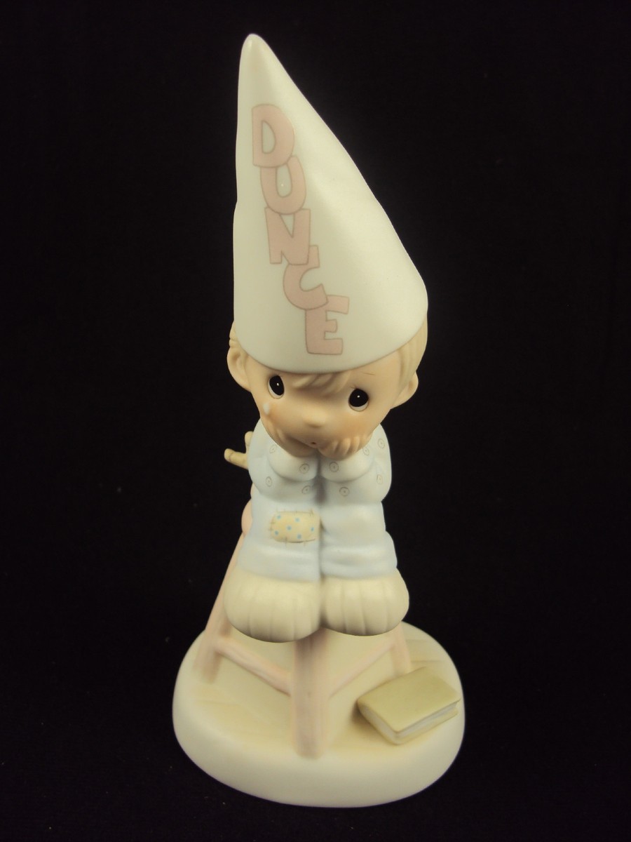 Precious Moments E9268 Nobodys Perfect 1982 Boy on stool