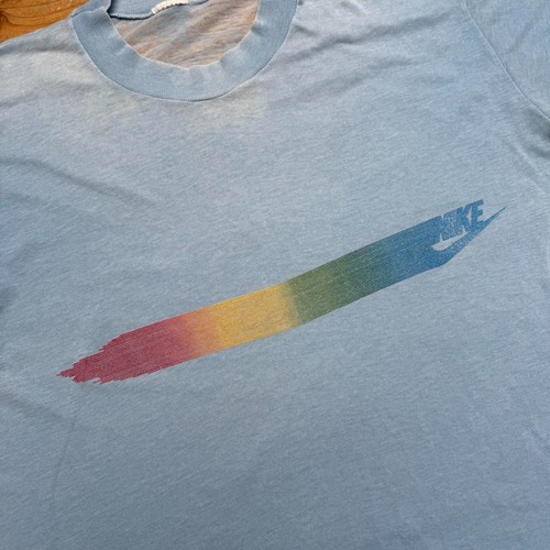 Rare Vintage 70s Nike Rainbow Swoosh Brushstroke Logo Single Stitch T-Shirt L - Picture 2 of 8
